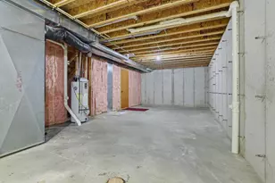 1701 Schiller Dr, Stevens Point, WI 54482 - Photo 41