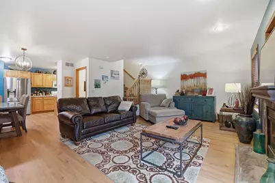 300 White Oak Avenue, Plover, WI 54467 - Photo 7