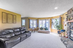 406 S Larch Ave, Marshfield, WI 54449 - Photo 9