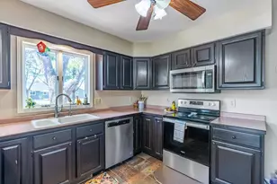 406 S Larch Ave, Marshfield, WI 54449 - Photo 13