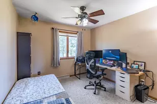 406 S Larch Ave, Marshfield, WI 54449 - Photo 17