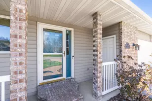 406 S Larch Ave, Marshfield, WI 54449 - Photo 3