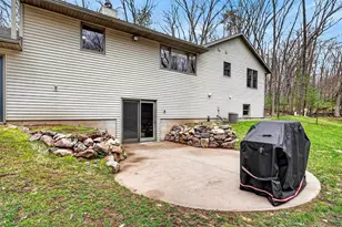 4028 Woodridge Trce, Wisconsin Rapids, WI 54495 - Photo 35