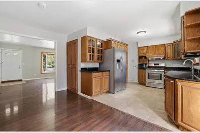5219 Jordan Road, Stevens Point, WI 54482 - Photo 11