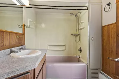 800 W 6th Street, Marshfield, WI 54449 - Photo 17