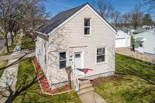 1002 9th Ave, Wausau, WI 54401 - Photo 3