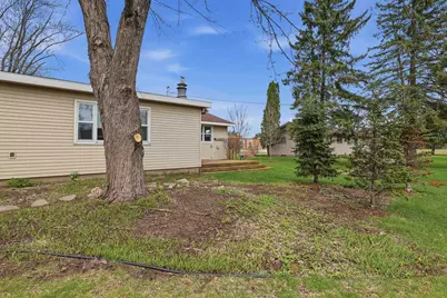 215 Willow Street, Stevens Point, WI 54481 - Photo 51