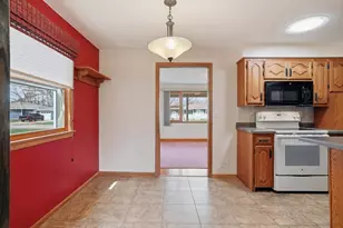 215 Willow St, Stevens Point, WI 54481 - Photo 17