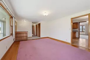 215 Willow St, Stevens Point, WI 54481 - Photo 7