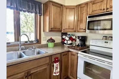 403 Bluebird Lane, Loyal, WI 54446 - Photo 13