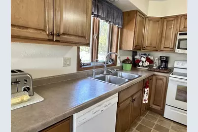 403 Bluebird Lane, Loyal, WI 54446 - Photo 11