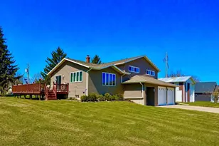 403 Bluebird Ln, Loyal, WI 54446 - Photo 27