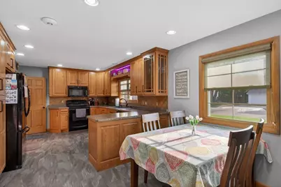 911 19th Street S, Wisconsin Rapids, WI 54494 - Photo 9