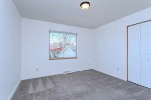 717 Walker St, Stevens Point, WI 54481 - Photo 27