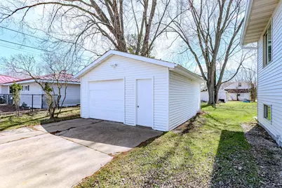 717 Walker Street, Stevens Point, WI 54481 - Photo 45