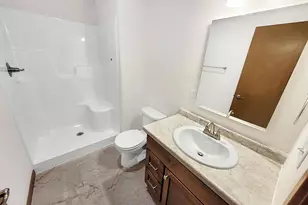 2203 S Cottonwood Ave, Marshfield, WI 54449 - Photo 15