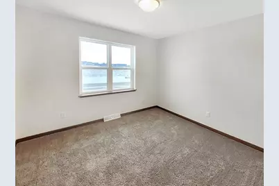 2203 S Cottonwood Avenue ##Gr29, Marshfield, WI 54449 - Photo 9