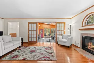 530 Canterbury Dr, Plover, WI 54467 - Photo 9