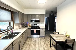 222 S Superior St, Antigo, WI 54409 - Photo 5