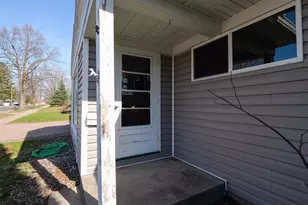 913 Strowbridge St, Wausau, WI 54401 - Photo 3