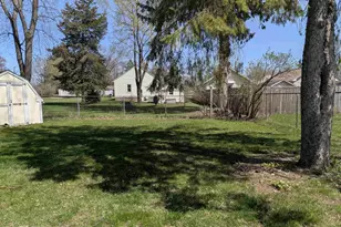 861 Lincoln St, Wisconsin Rapids, WI 54494 - Photo 25