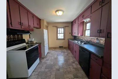 861 Lincoln Street, Wisconsin Rapids, WI 54494 - Photo 3