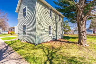 225 4th Avenue, Wausau, WI 54401 - Photo 3