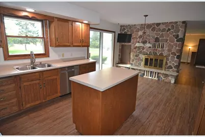 222 North Avenue, Antigo, WI 54409 - Photo 3