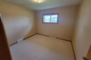 1608 S Palmetto Ave, Marshfield, WI 54449 - Photo 13
