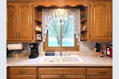 426 Wildwood Court, Marshfield, WI 54449 - Photo 5