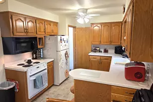 426 Wildwood Ct, Marshfield, WI 54449 - Photo 7