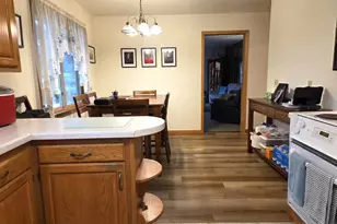 426 Wildwood Ct, Marshfield, WI 54449 - Photo 9
