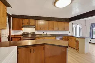 2011 Oak St, Wisconsin Rapids, WI 54494 - Photo 7