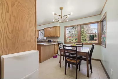 810 W Laird Street, Marshfield, WI 54449 - Photo 3