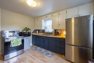 1023 8th Ave, Wausau, WI 54401 - Photo 11