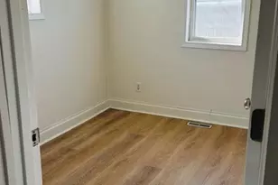 137 Edwards St, Wausau, WI 54401 - Photo 5