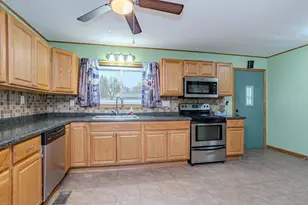701 N Cottage St, Merrill, WI 54452 - Photo 3