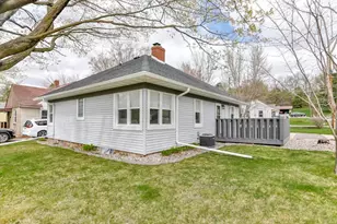 828 Wausau Ave, Wausau, WI 54403 - Photo 3