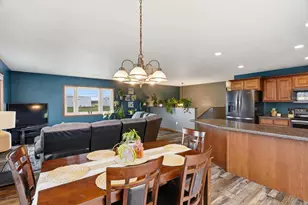 305 W 29th St, Marshfield, WI 54449 - Photo 13
