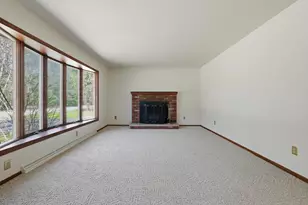1835 Edgewood Ln, Stevens Point, WI 54482 - Photo 5