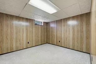 1835 Edgewood Ln, Stevens Point, WI 54482 - Photo 29