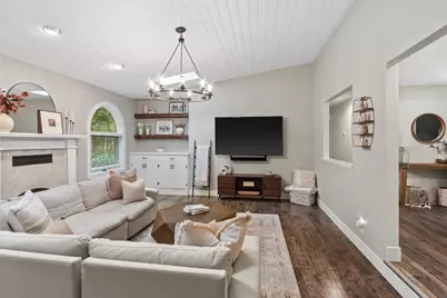 313 Woodland Drive, Stevens Point, WI 54482 - Photo 7
