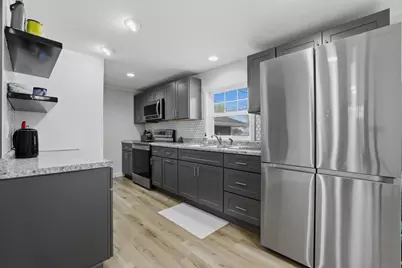 2432 Stanley Street, Stevens Point, WI 54481 - Photo 17