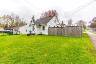 2212 9th St, Wausau, WI 54403 - Photo 3