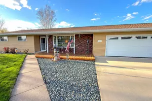 1102 W St Paul St, Merrill, WI 54452 - Photo 3