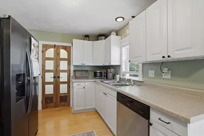 334 Robbins Street, , WI 54165 - Photo 5