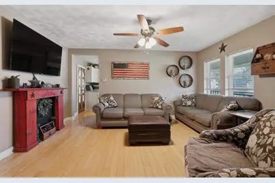 334 Robbins Street, , WI 54165 - Photo 7