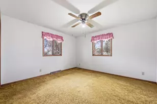 606 Clark St, Spencer, WI 54479 - Photo 21
