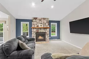 4790 Emerald Ln, Stevens Point, WI 54482 - Photo 13