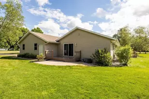 7930 Carillon Dr, Wisconsin Rapids, WI 54494 - Photo 3